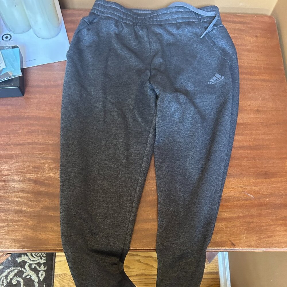 ADIDAS GRAY LOUNGE  SWEAT PANTS AV1008 BQ8800 DRAWSTRING M